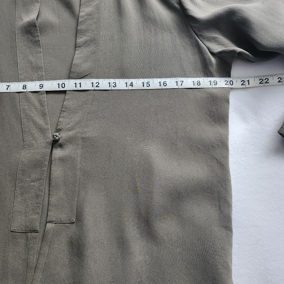 Eileen Fisher 100% Silk Open Tunic Top - Picture 7 of 9